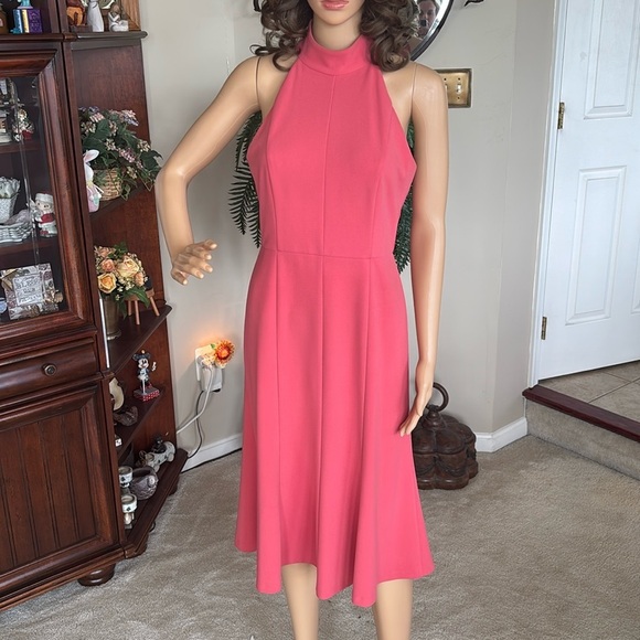 Donna Morgan Coral Tailored Midi Dress Halter Mock Neck Sleeveless Fit & Flare - Picture 3 of 16